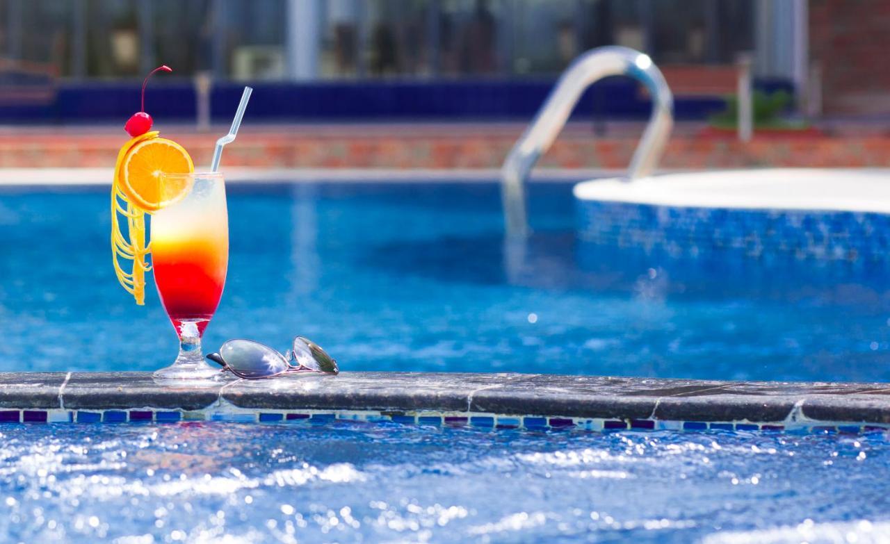 Sea Pearl Beach Resort & Spa Cox'S Bazar Exterior photo